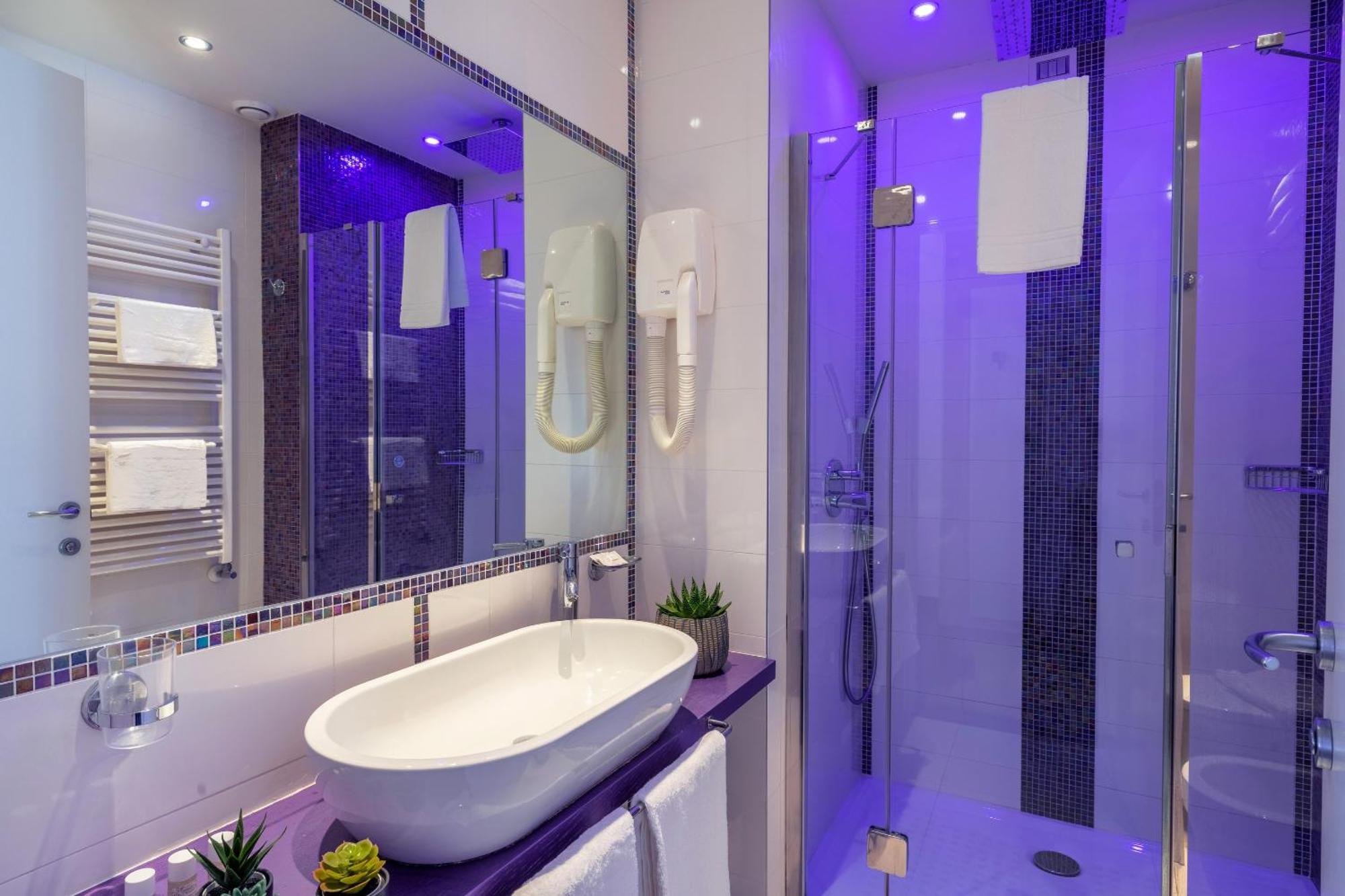 Hotel 2000 Riccione Kültér fotó